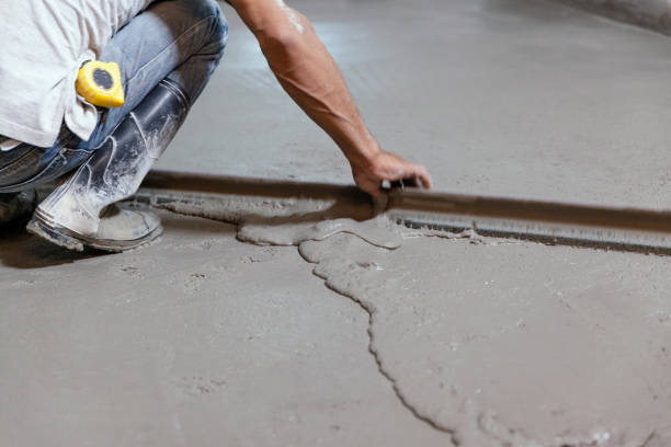 Best Concrete Pool Decks in Powell, WY